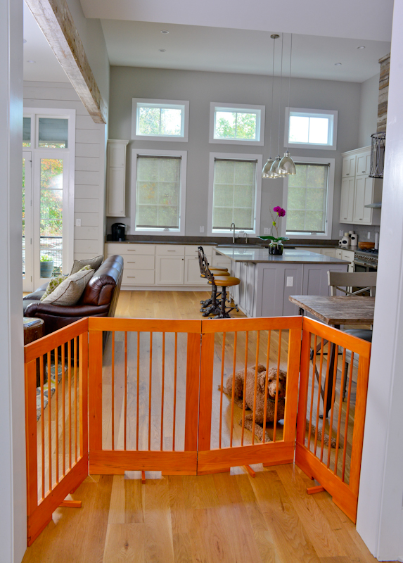 thumbnail image 2 of Foldable Pet Gate Dog Fence – 4 Panels, 36 Inches – With 2 Support Feet – Indoor Doorway – Wish2016 2 of 3