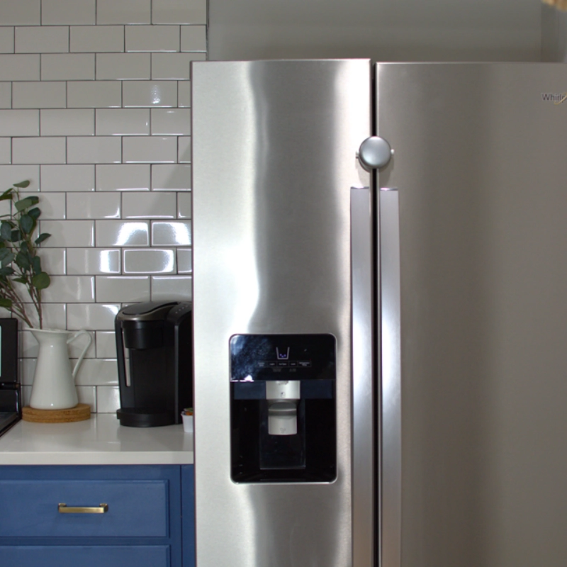 Qdos Adhesive Fridge/Freezer Lock