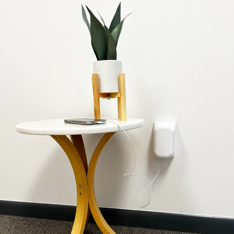 Qdos Medium Outlet Cover